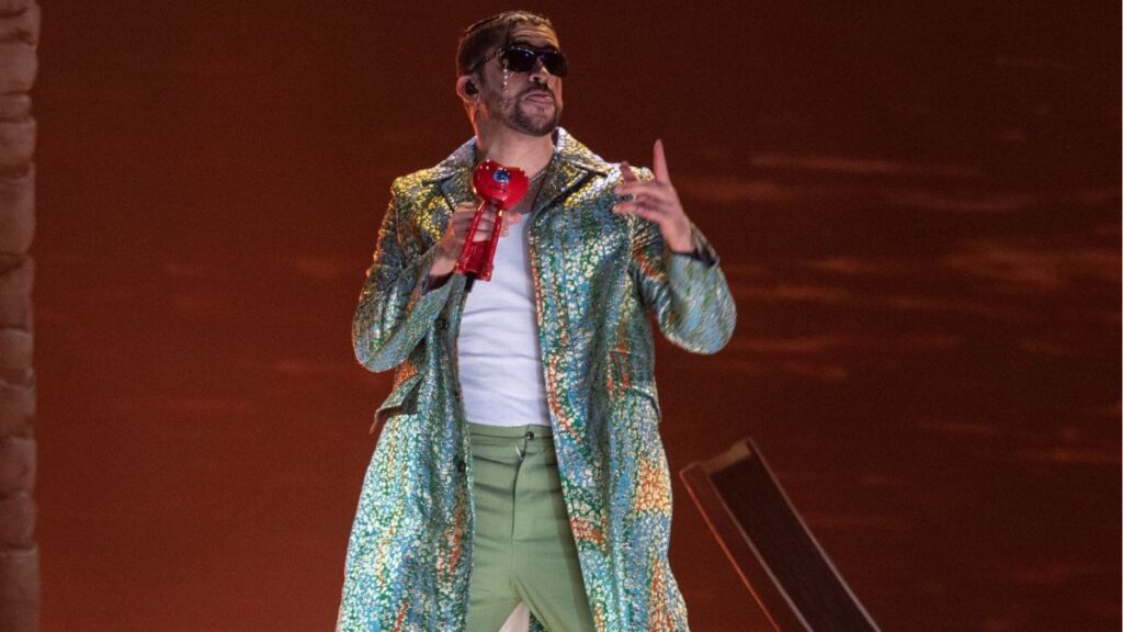Bad Bunny: ¿Cuál será la multa por tocar una pieza arqueológica en el Museo de Antropología?