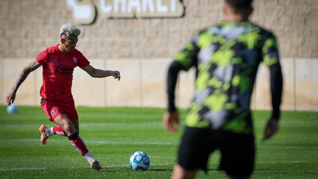 Atlas Arrasa al Necaxa con Doblete de Pochito González y Se Prepara para el Clásico Tapatío