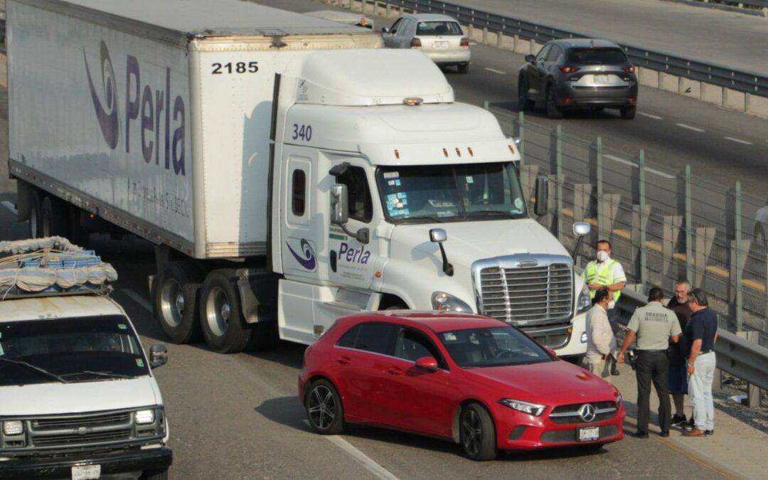 Autopista México-Puebla: Últimas Noticias sobre Choques y Cierres en Tiempo Real Hoy
