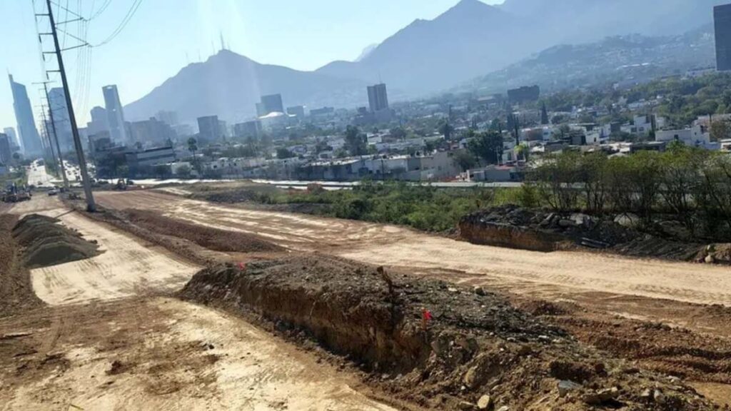 Nuevo Trazo Vial en Loma Larga: Interconexión San Pedro-Monterrey