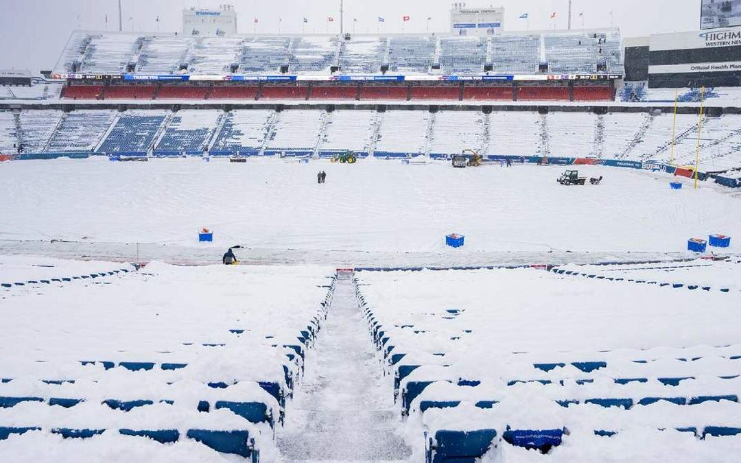 Buffalo Bills Llama a sus Aficionados para Ayudar a Quitar la Nieve del Highmark Stadium