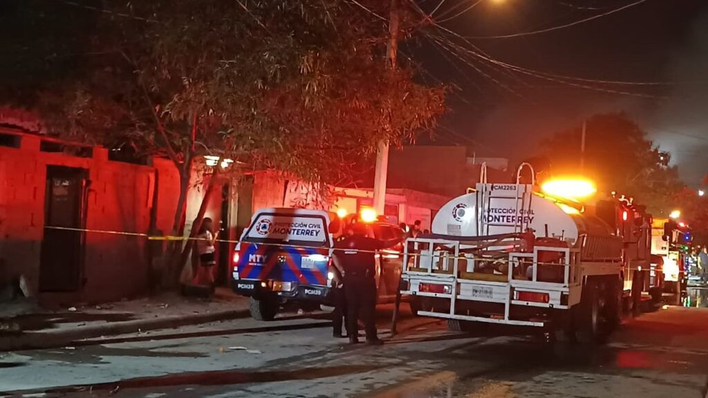 Incendio en Monterrey: Tejabán consumido en la colonia La Alianza sin heridos