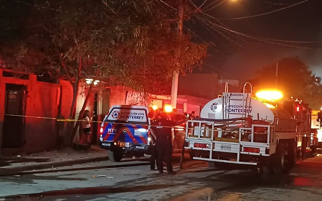 Incendio en Monterrey: Tejabán consumido en la colonia La Alianza sin heridos