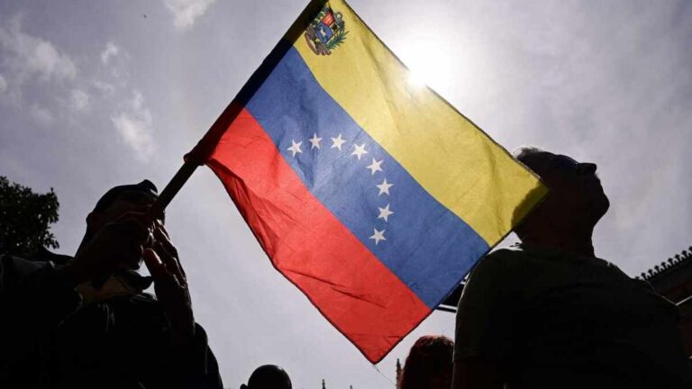 Primera Imagen de Nicolás Maduro bajo Custodia en Venezuela