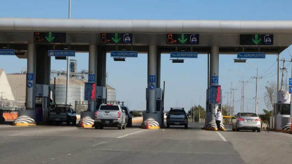 Vuelven los Cobros de Caseta en la Autopista al Aeropuerto de Monterrey