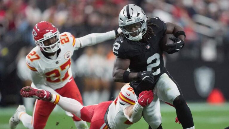 Las Vegas Raiders Celebran Victoria y Consiguen Pick 1 en la Temporada