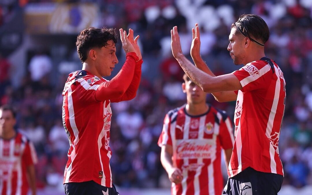 Chivas se Lleva la Medalla de Bronce en la Copa Pacífica: Un Final de Pretemporada Motivador
