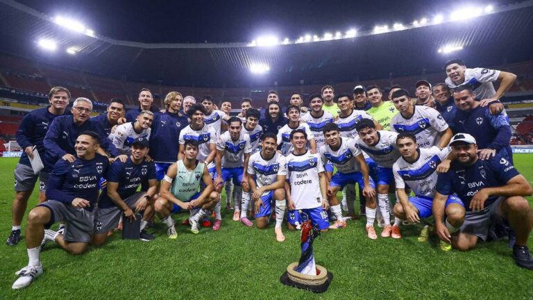 Rayados Conquista la Copa por la Paz al Vencer al Atlas