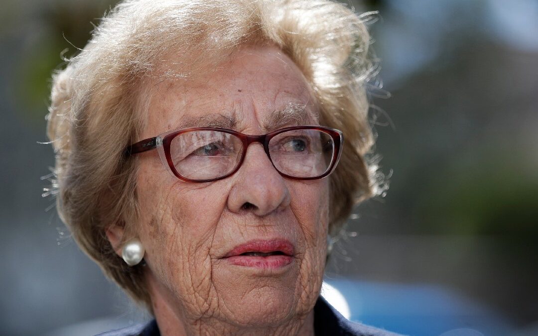 Eva Schloss, sobreviviente de Auschwitz y hermanastra de Ana Frank, fallece a los 96 años