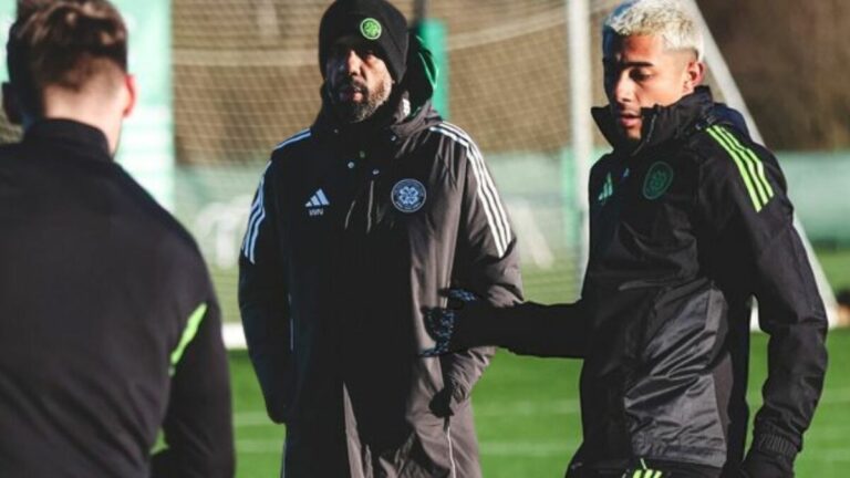 Julián Araujo Debuta con el Celtic: Impacto en el Club tras la Salida del Técnico