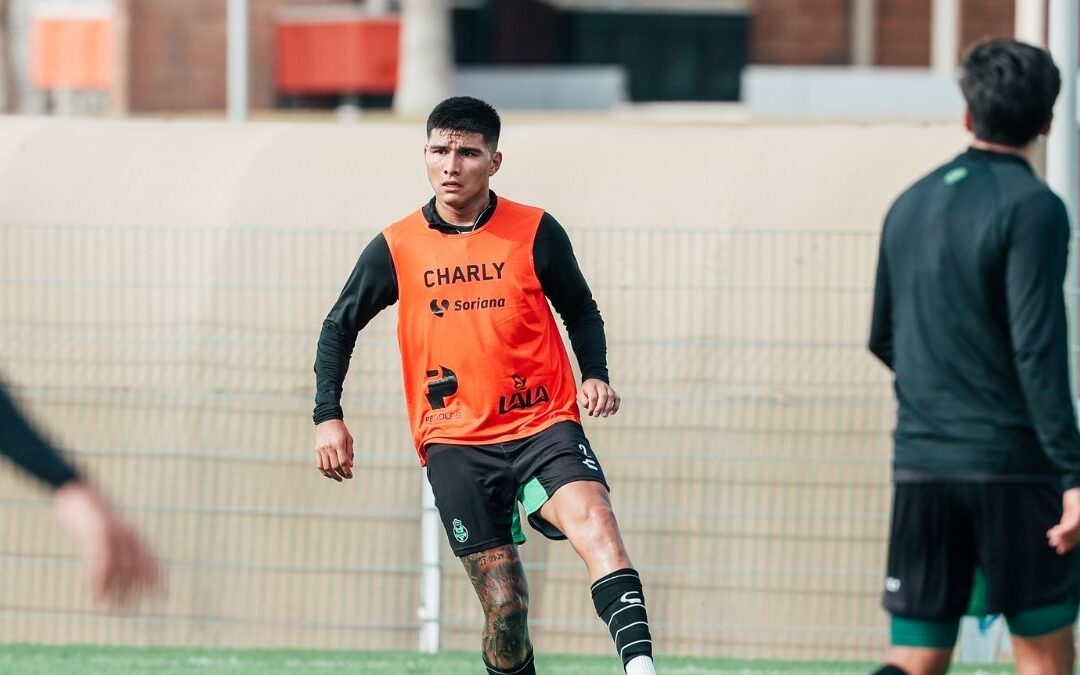 Santos Laguna se prepara para el duelo contra Necaxa: Presentación de nuevos refuerzos