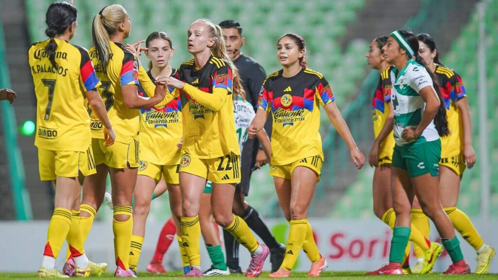 Victoria de América: Un Triunfal Debut en Su Visita a Santos