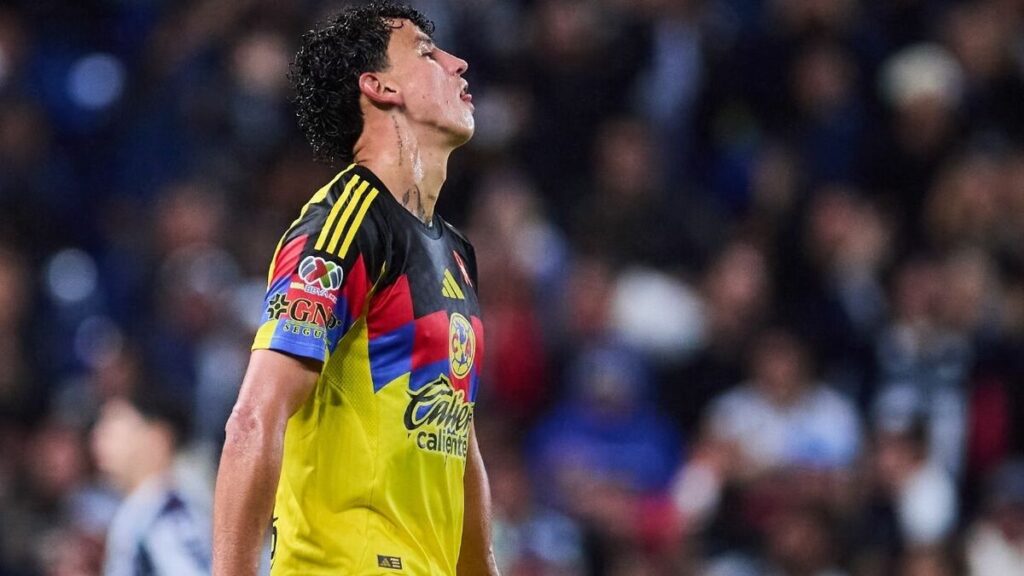 América Rescinde el Contrato de Igor Lichnovsky: ¡No Se Unirá a Necaxa!