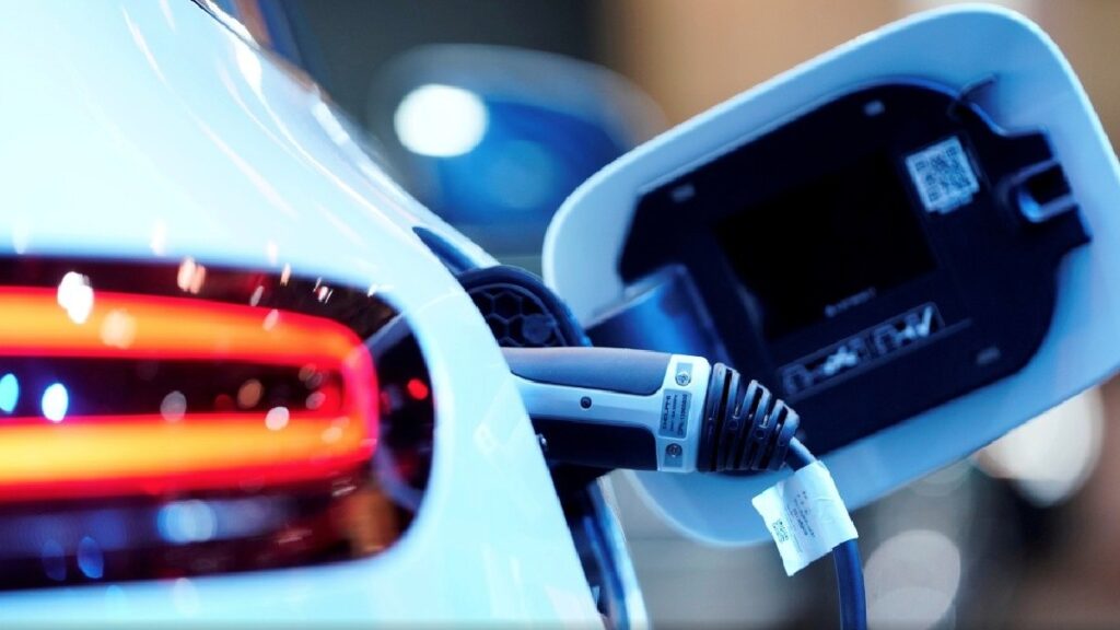 Trágico Accidente en Santa Bárbara: Niño de 5 Años Muere Arrollado por Automóvil Eléctrico