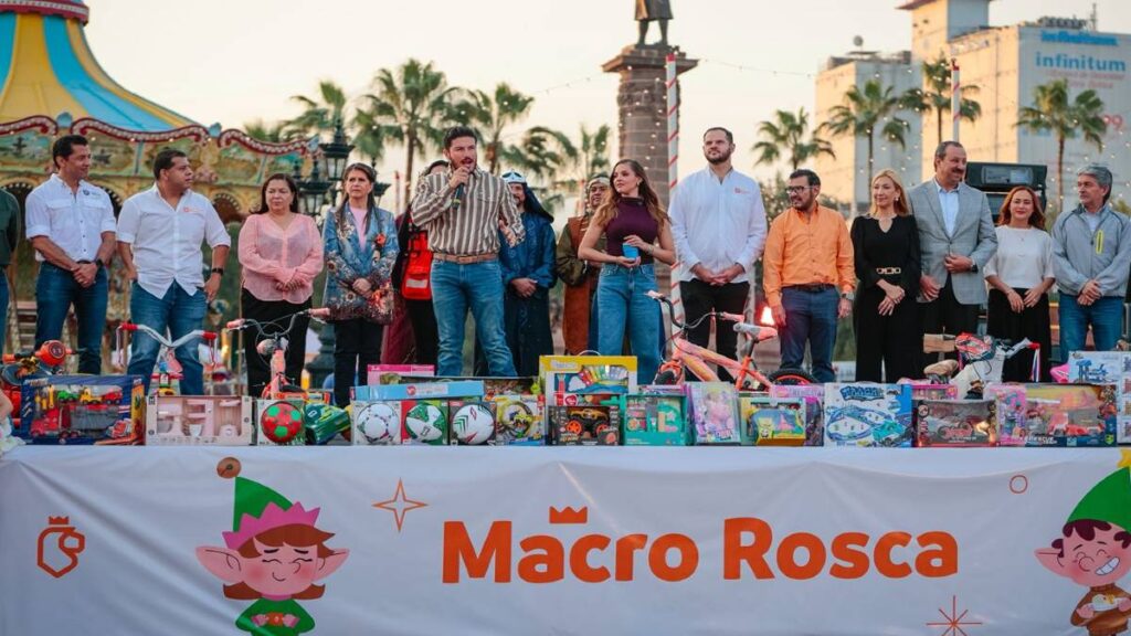 Festejo del Día de Reyes: Macro Rosca y Regalos para Niños en Nuevo León
