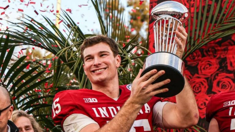 Fernando Mendoza: El prometedor QB que podría unirse a Las Vegas Raiders en el Draft 2024
