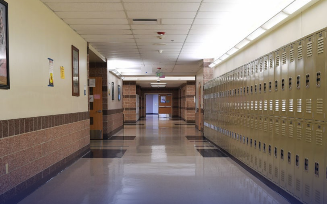 ECISD Aprueba Aumento Salarial para Maestros y Empleados en el Condado de Ector