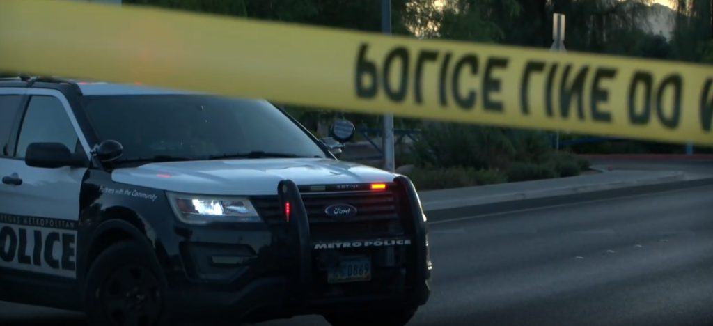 Colisión Vehicular Crítica: Peatón Lucha por Su Vida en el Noreste de Las Vegas