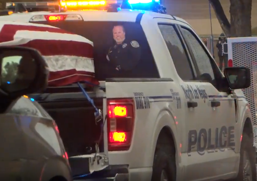 North Las Vegas rinde homenaje al oficial caído Jason Roscow