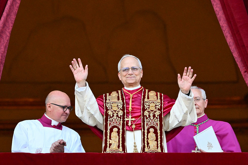 El Papa León XIV Apela a Combatir la Indiferencia en su Mensaje de Navidad