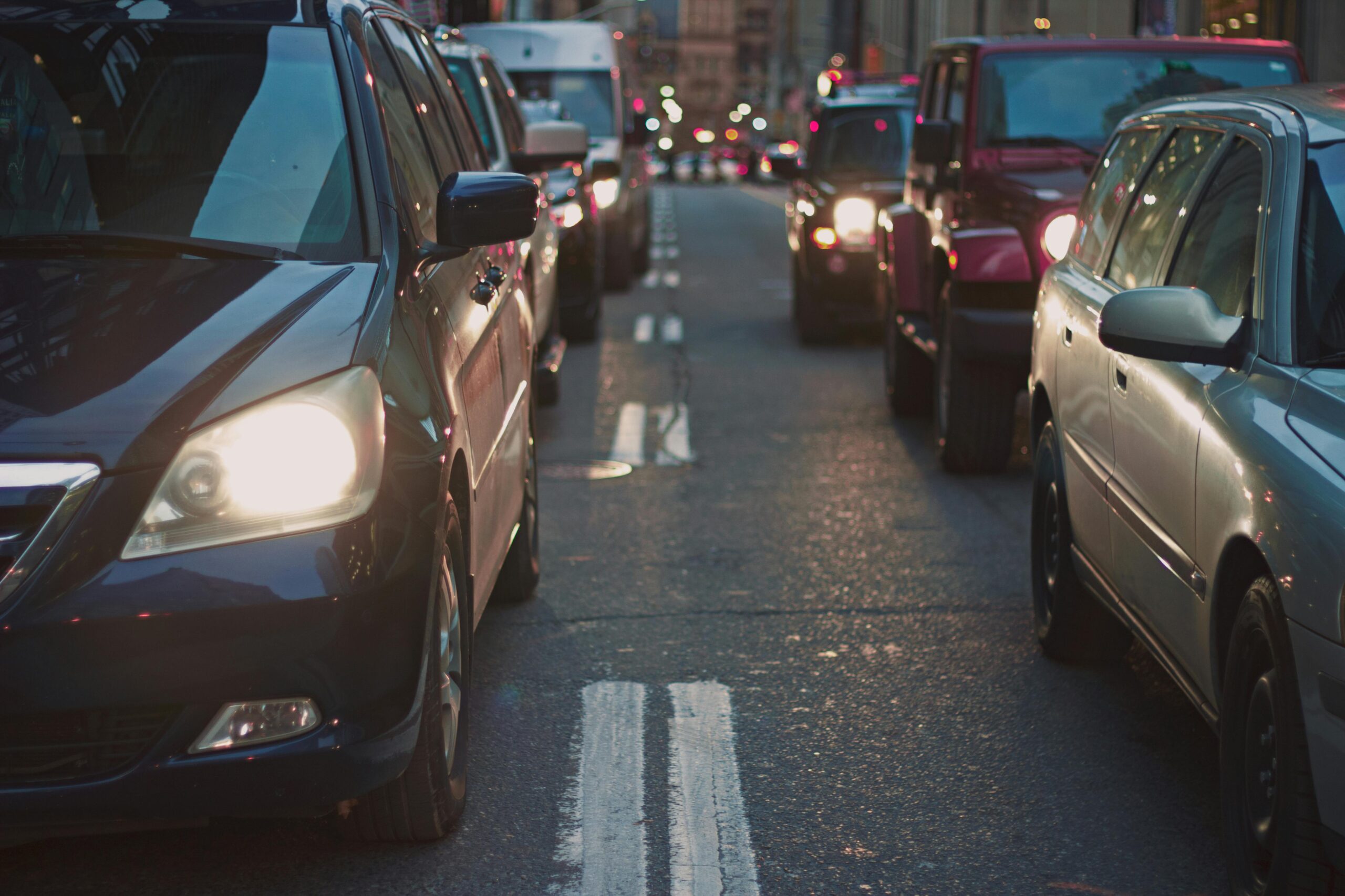 Tráfico Navideño en Colorado: Medidas de Seguridad del CDOT para Mantener Carreteras Fluidas