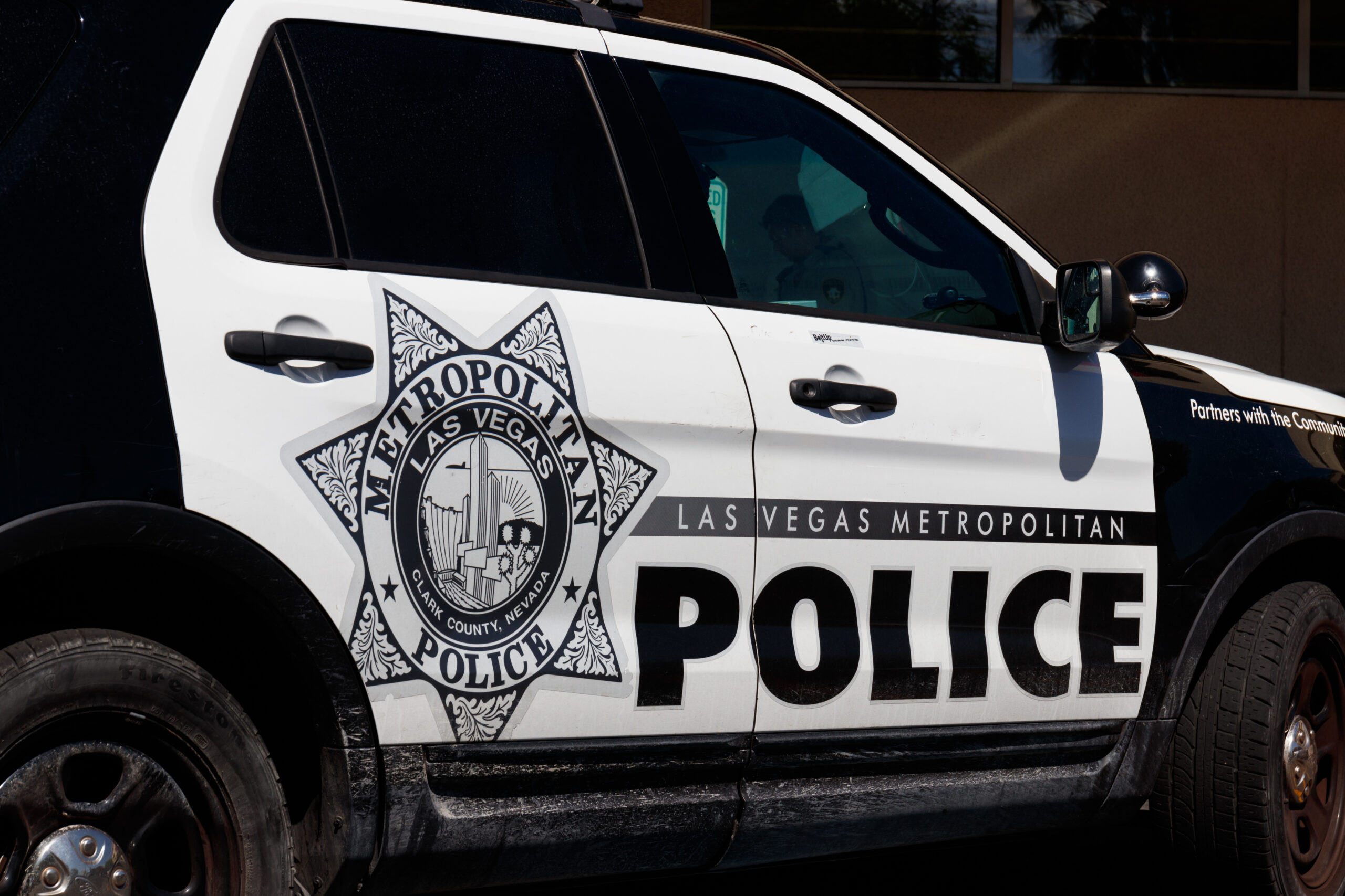 Conductor imprudente en Las Vegas causa atropello mortal y fuga a alta velocidad