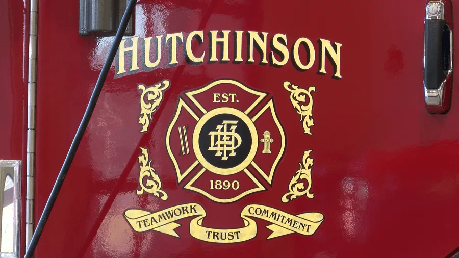 Incendio en Hutchinson Deja Ocho Desplazados y Revela Causas Eléctricas