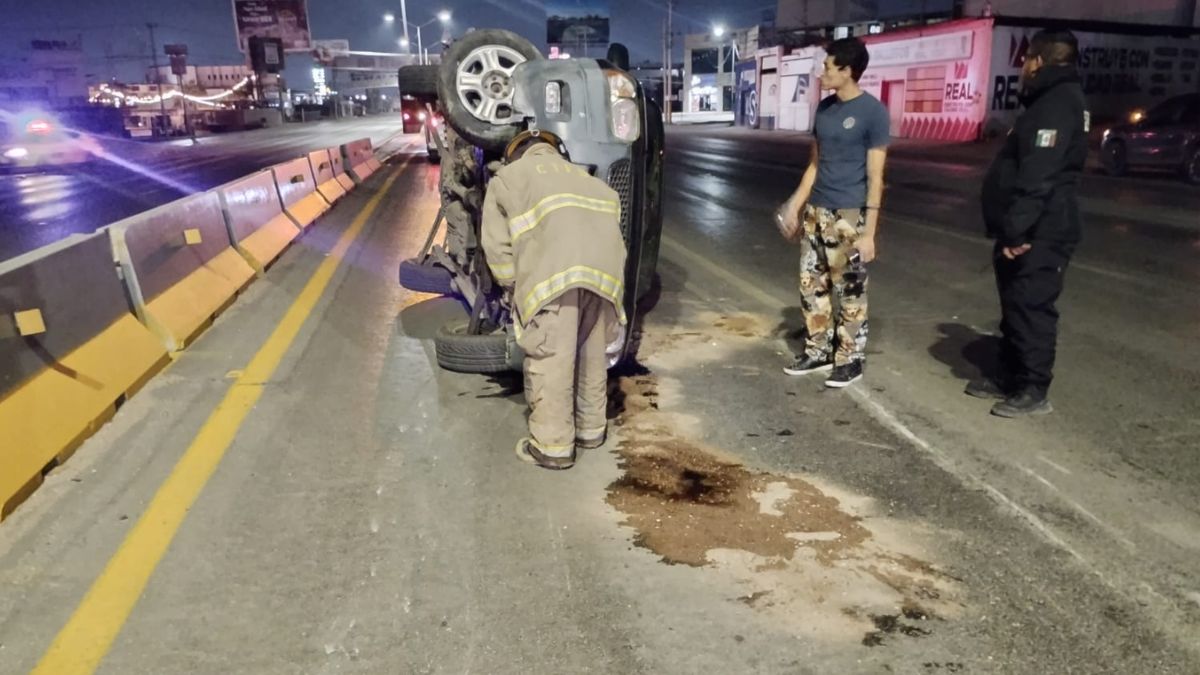 Accidente en la Carretera Torreón-San Pedro: Jovencita de 20 Años Sufre Volcadura por Exceso de Velocidad