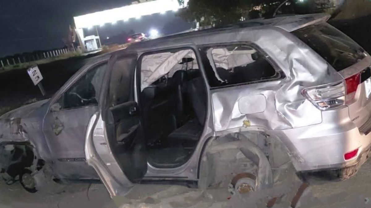 Accidente en Torreón San Pedro: Vehículo Siniestrado Abandonado Sorprende a Santa Bárbara