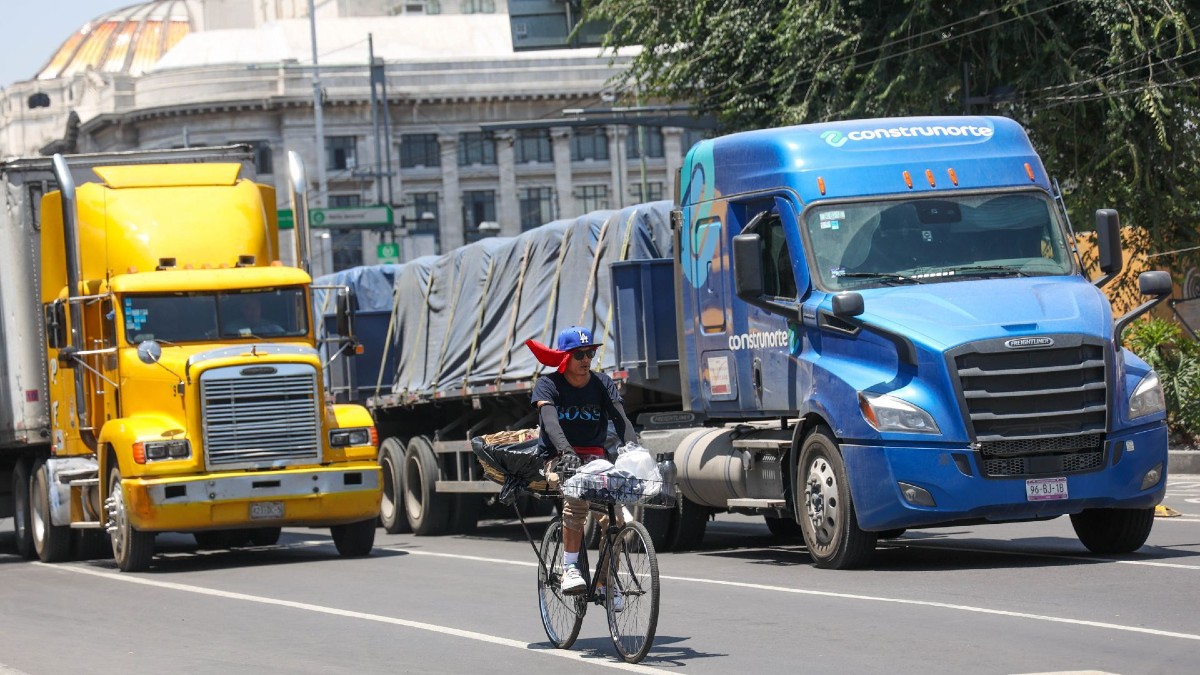 Hoy No Circula en CdMx y Edomex: ¿Cuáles vehículos están exentos este 13 de diciembre 2025?
