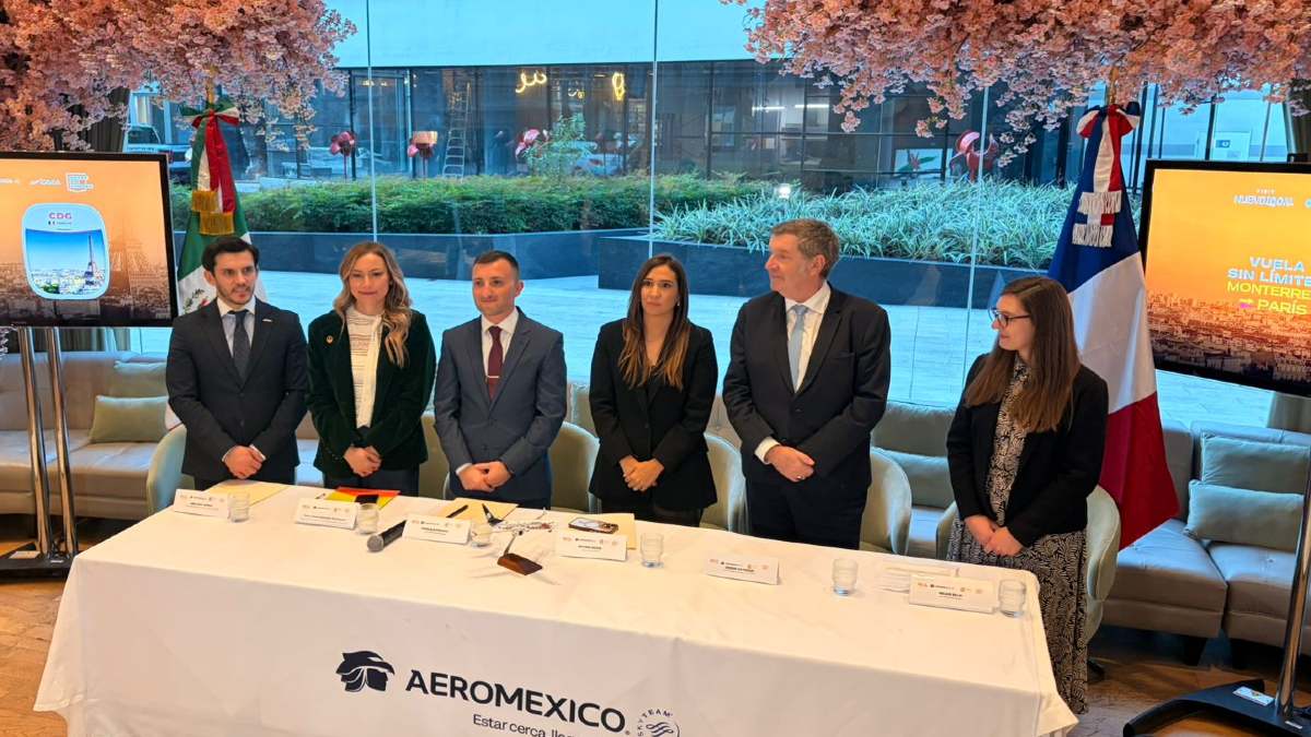 Aeroméxico Lanza Vuelo Directo de Monterrey a París: Inauguración en Abril de 2026