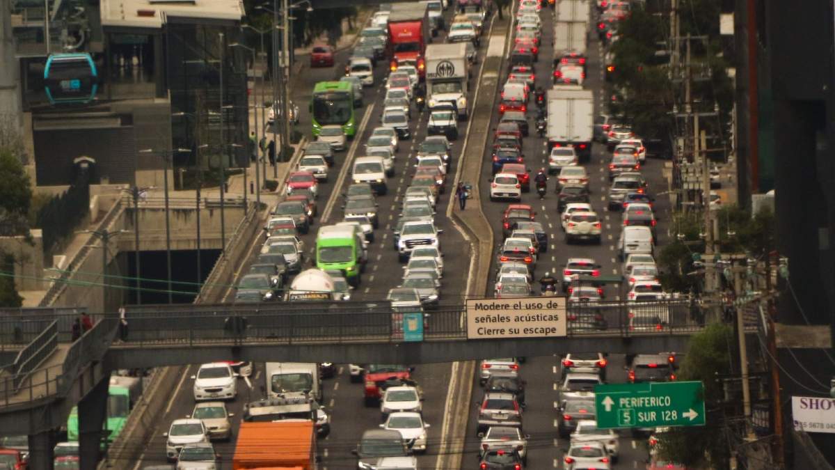 Hoy No Circula en CdMx y Edomex: Autos que Descansan Este Viernes 12 de Diciembre 2025