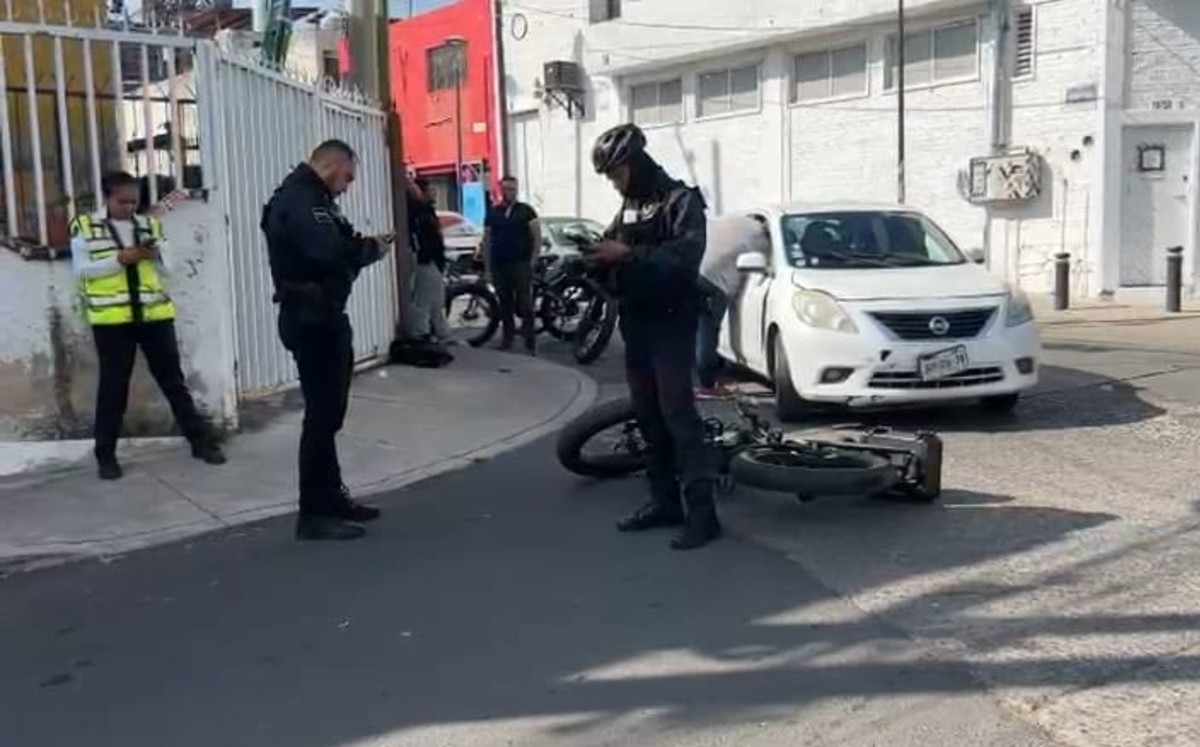 Accidente Vehicular en Santa Barbara: Policía en Bicicleta Afectado tras Impacto