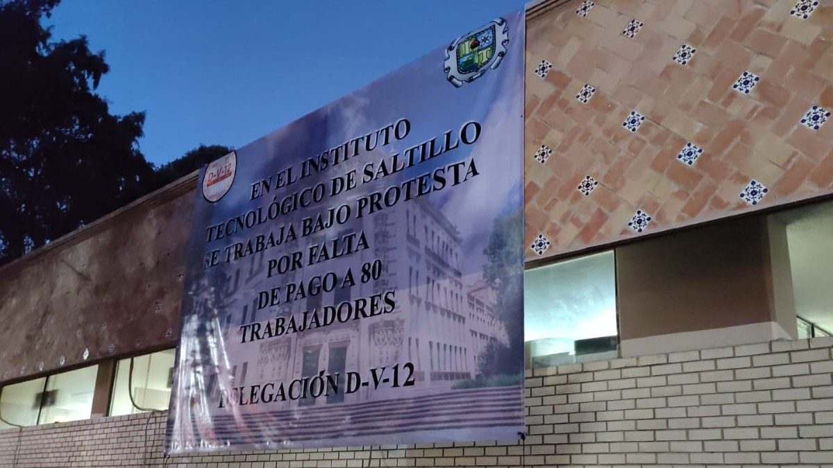 Trabajadores del ITS en Santa Bárbara Realizan Protesta por Adeudo Salarial