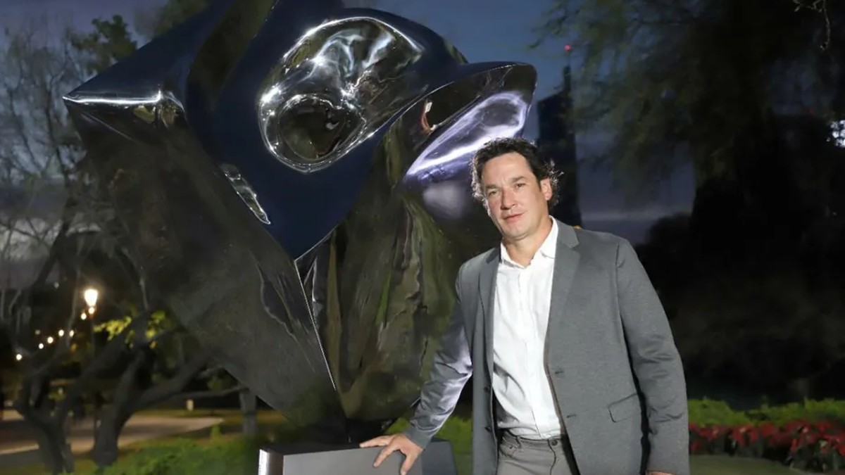 Gustavo Vélez Presenta Sus Impresionantes Obras Monumentales en el Parque Rufino Tamayo de San Pedro Garza García