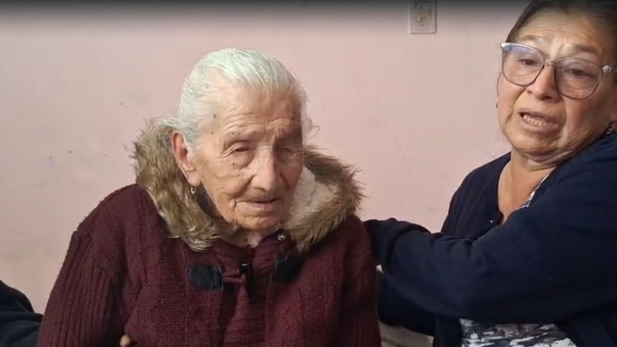 Desalojo en Santa Bárbara: Mujer de 103 años pide ayuda a las autoridades