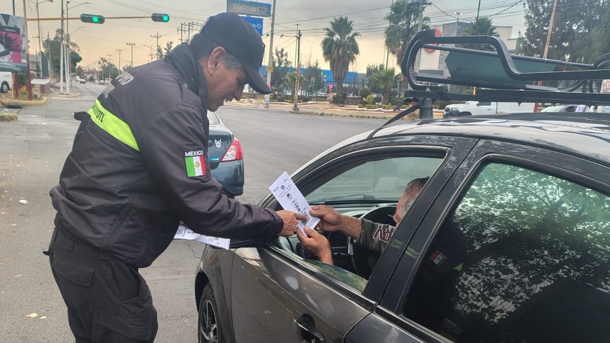 Hoy No Circula en CdMx y Edomex: ¿Qué automóviles descansan el 10 de diciembre de 2025?