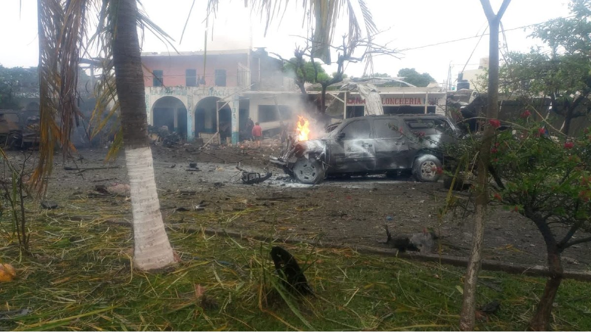 Michoacán: Coche bomba en Coahuayana deja 2 muertos y 7 heridos críticos, se culpa al CJNG
