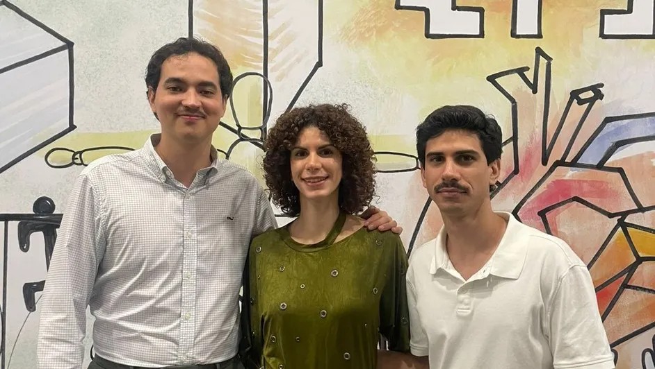 Colectivo Verbo: Un Espacio para Sanar a Través de la Poesía en Monterrey