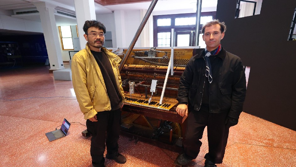 Lolo y Sosaku: La Escultura Sonora que Revoluciona el Arte en Santa Barbara