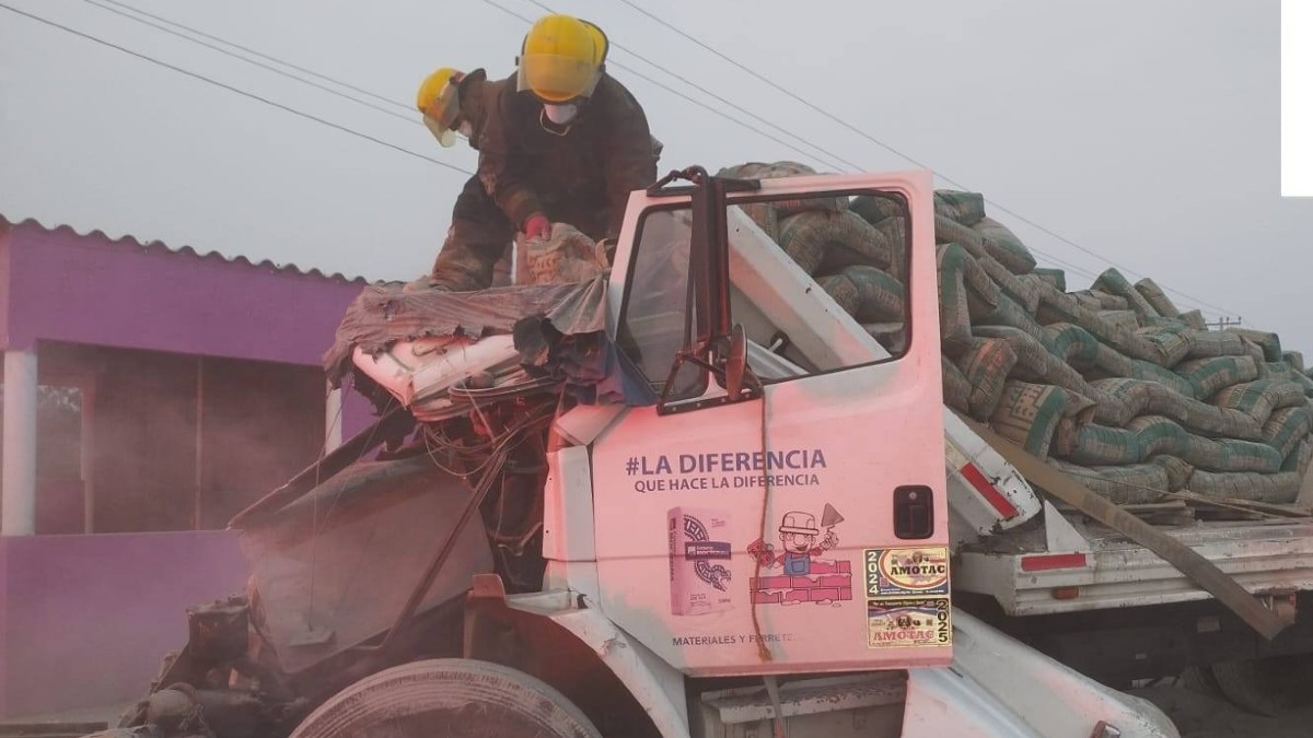 Trágico accidente laboral en Alvarado: Hombre muere aplastado por carga de cemento