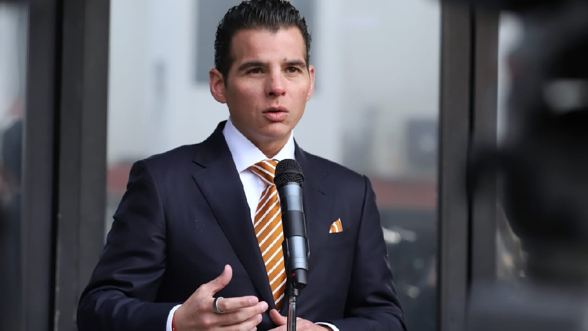 Miguel Flores Solicita Nueva Propuesta al Congreso de Nuevo León por Rechazo al Incremento en ISN