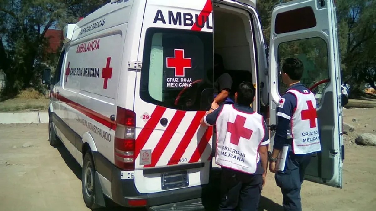 Mujeres gravemente lesionadas en un accidente en la carretera Gómez Palacio-Jiménez